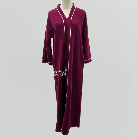 Vanity Fair Burgundy Long Robe with White Trim Size Medium - Picture 1 of 5